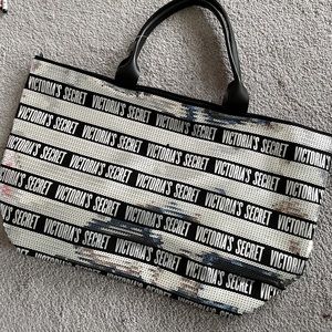 Victoria’s secret tote bag with a small bag